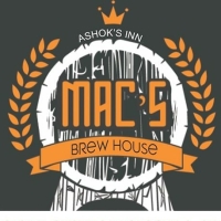 Мак'с Брев Хоусе